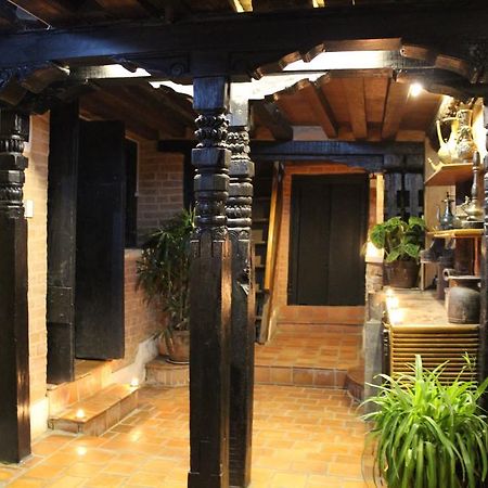 Goathchen Guest House Lalitpur Экстерьер фото