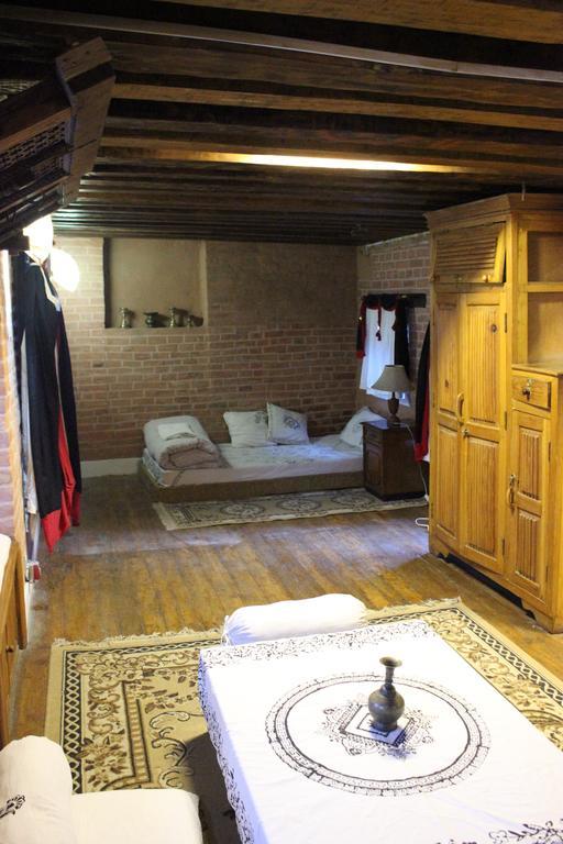 Goathchen Guest House Lalitpur Экстерьер фото