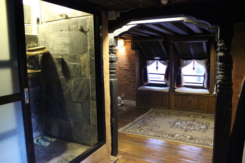Goathchen Guest House Lalitpur Экстерьер фото